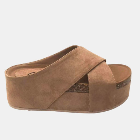 Nina 2 Crisscross Flatform Slide – Bold Platform Sandal with Modern Comfort